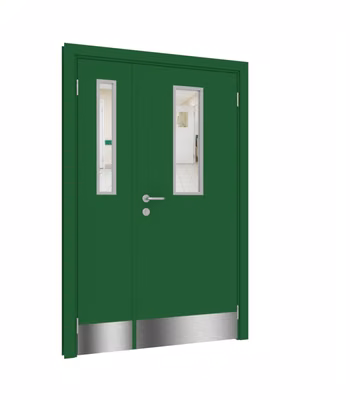 Дверь Dionysus  полуторная RAL 6002 с остеклением №6 с отбойной пластиной на уровне ног
